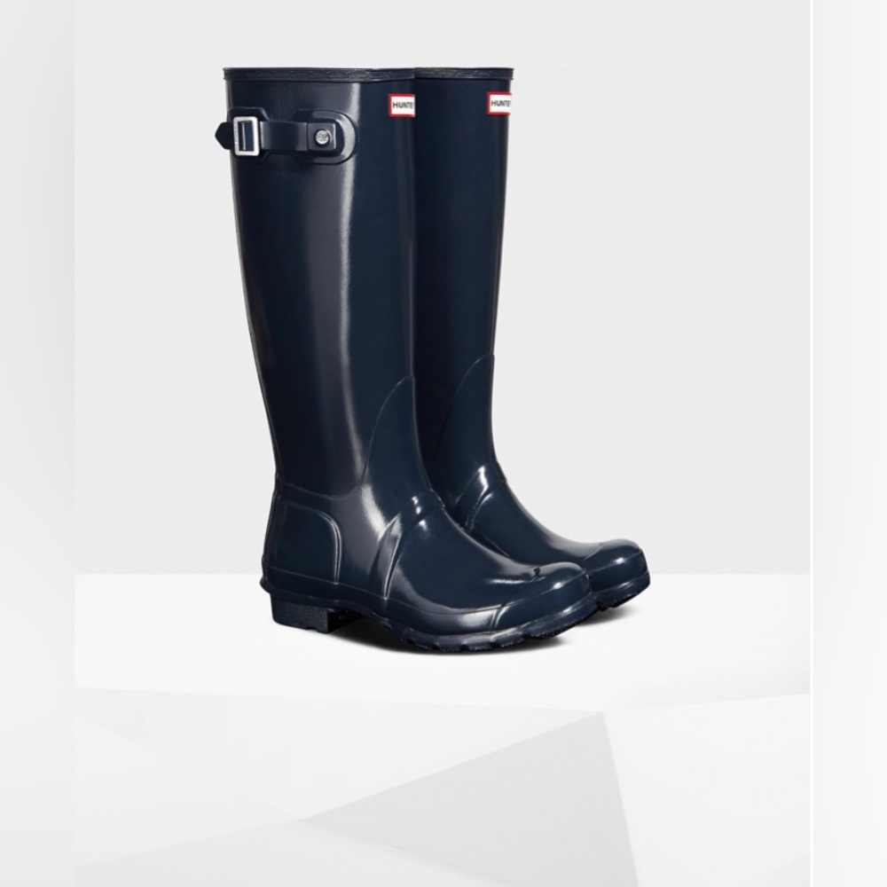 Hunter Boots Size 8 (Blue)